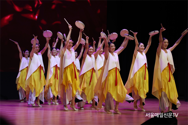 ����-����Ư����ġ��, '2025-2026 ���� �湮�� ��' ������ ����